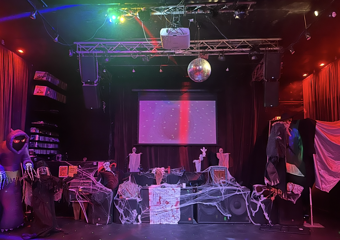 Custom Theme Parties